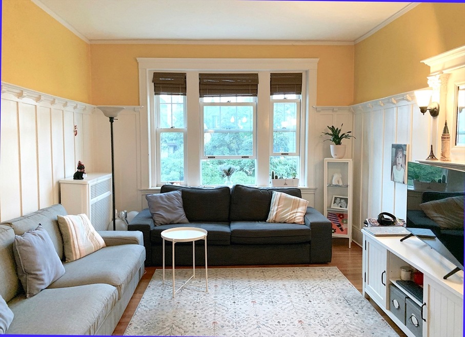 239 Rawson Rd unit 5, Brookline, MA 02445 - photo 1