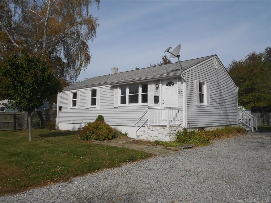 20 Sherman St, Old Saybrook, CT 06475 - photo 1