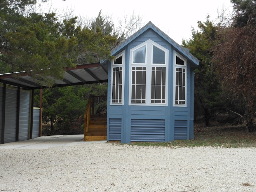 For Rent $1,250/month • Co-Listing Agent