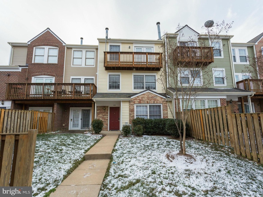 4011 Chetham Way unit 21, Woodbridge, VA 22192 - photo 1