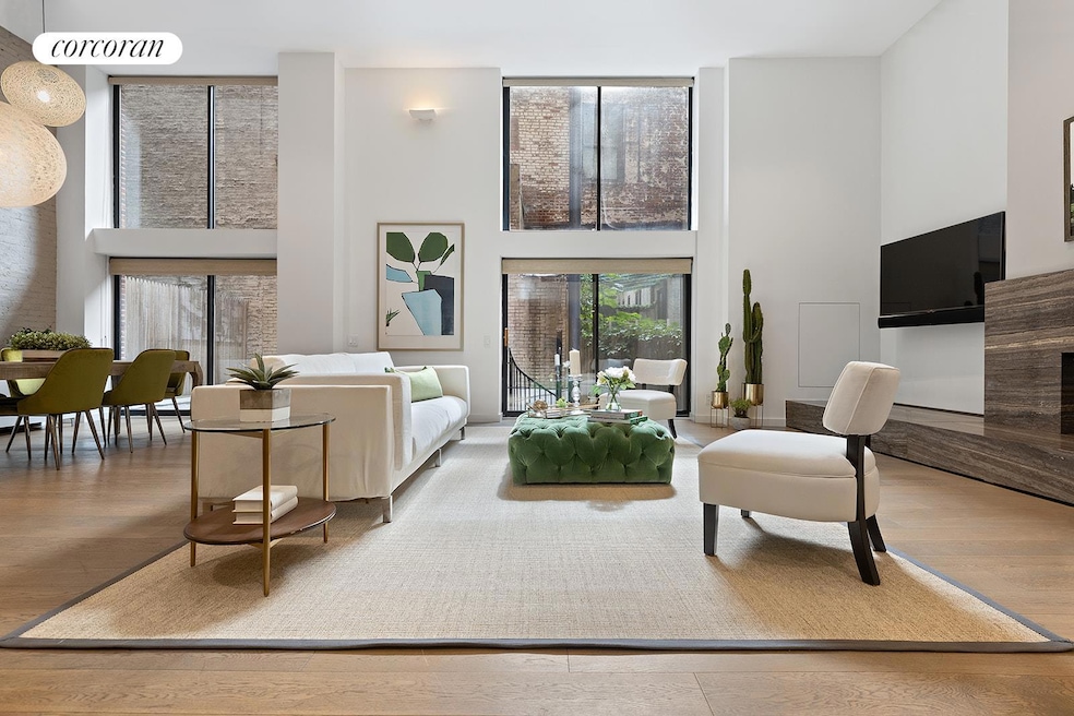 Sold $3,825,000 • Co-Listing Agent