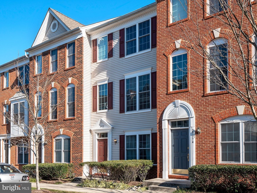 25372 Shipley Terrace, Chantilly, VA 20152 - photo 1