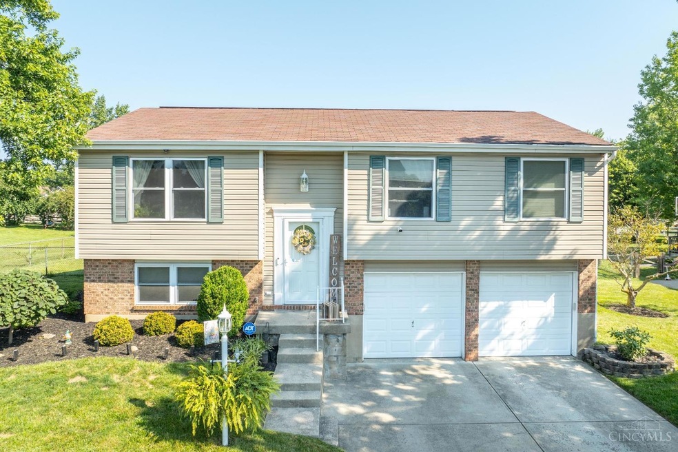 6518 Middleshire Ct, West Chester, OH 45069 - photo 1