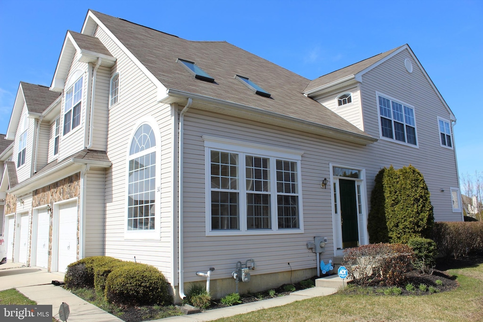 31 Cypress Point Rd, Mount Holly, NJ 08060 - photo 1