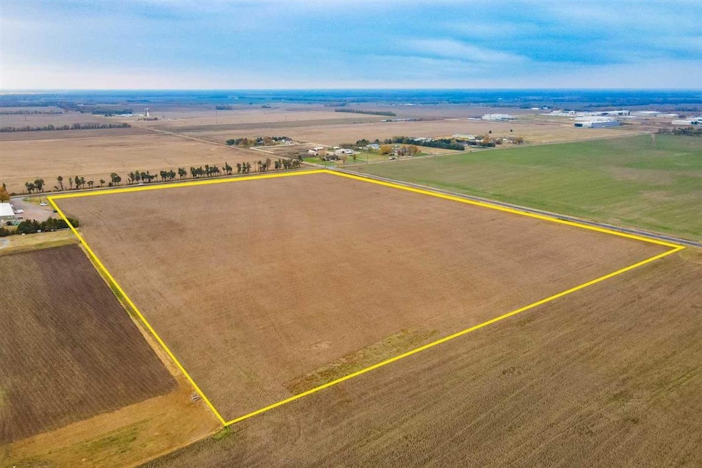 28.48 +/- Acres at 53rd St & 135th, Colwich, KS 67030 - photo 1
