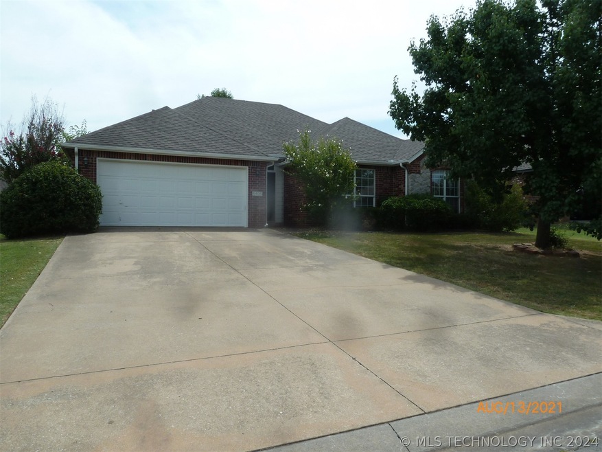 4405 S 198th Place E, Broken Arrow, OK 74014 - photo 1