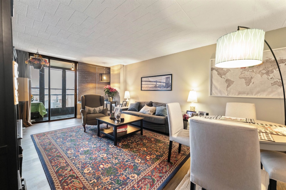 Park Hudson Apartments unit 820, North Bergen, NJ 07047 - photo 1