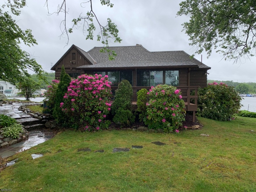 39 Mohawk Trail, Lake Hopatcong, NJ 07849 - photo 1