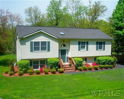 334 Pudding St, Carmel, NY 10512 - photo 1