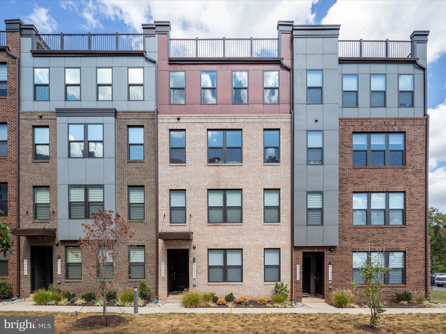 Under Contract $675,000