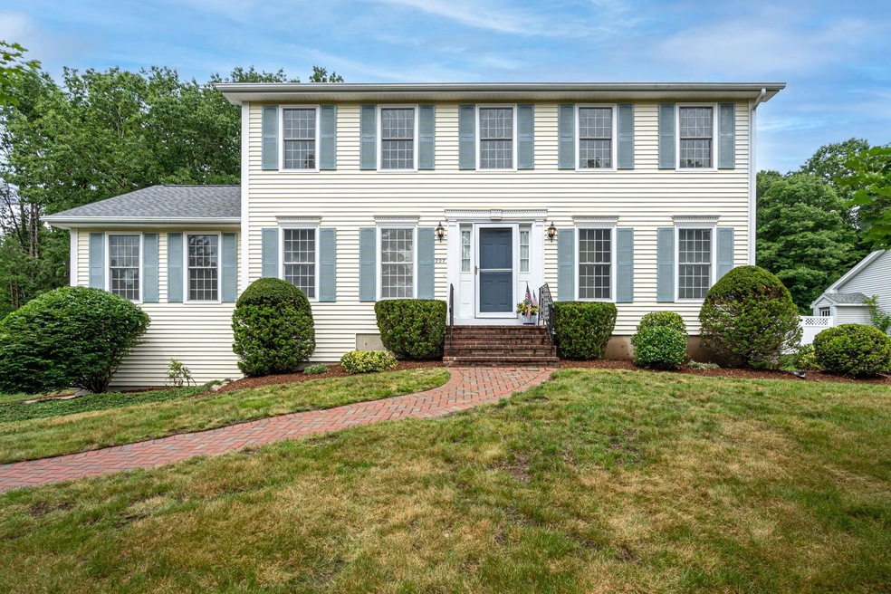 227 Pulpit Rd, Bedford, NH 03110 - photo 1