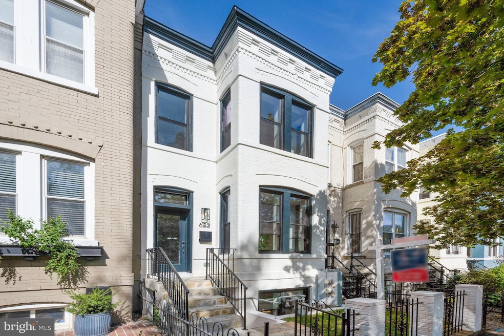 622 G St NE, Washington, DC 20002 - photo 1