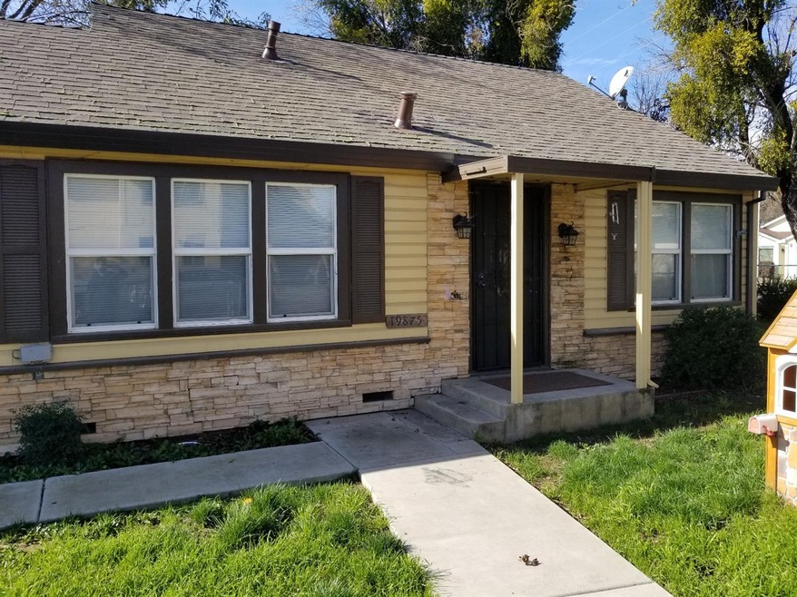 19875 N Elm St, Lockeford, CA 95237 - photo 1