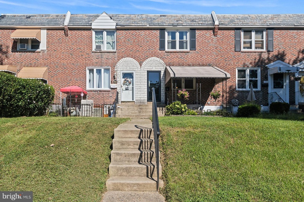 243 Pine St, Glenolden, PA 19036 - photo 1