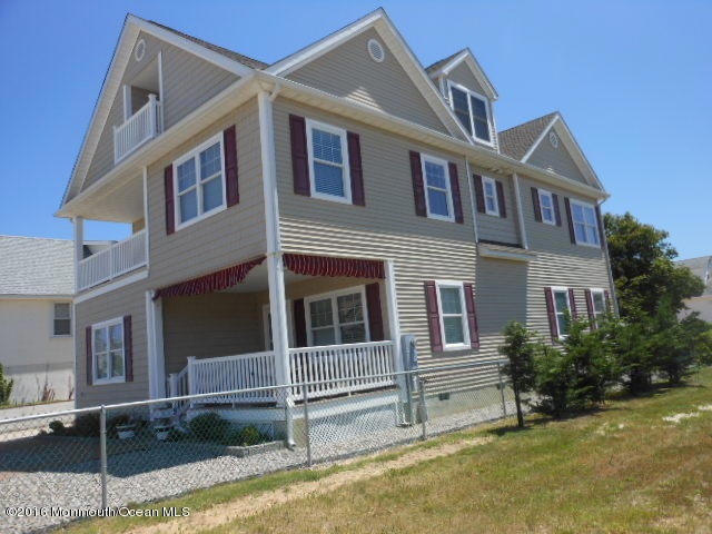 37 F St, Seaside Park, NJ 08752 - photo 1