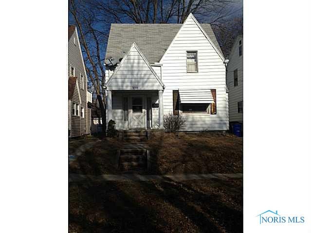 1954 Talbot St, Toledo, OH 43613 - photo 1
