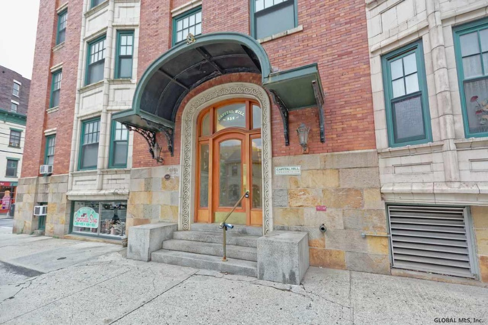 352 State St unit 5B, Albany, NY 12210 - photo 1