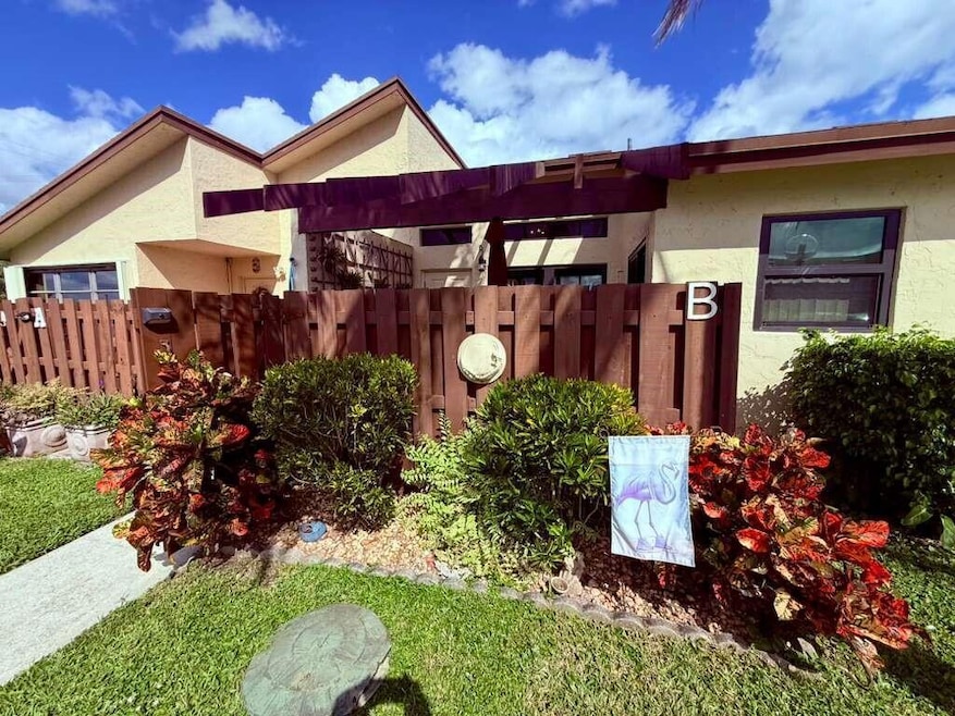 13929 Nesting Way unit B, Delray Beach, FL 33484 - photo 1