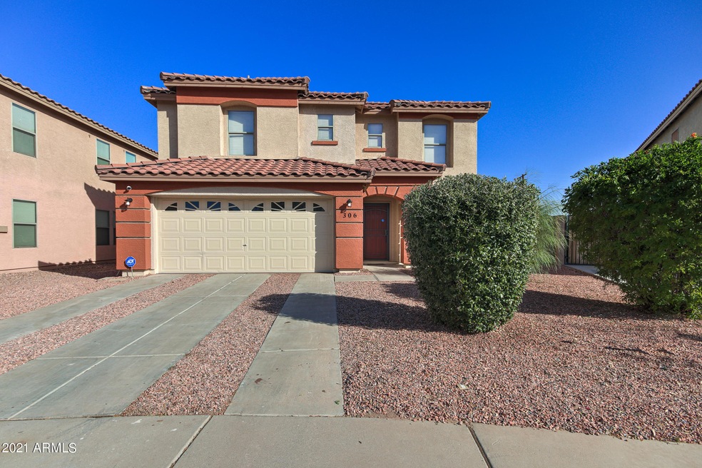 306 E Valley View Dr-1