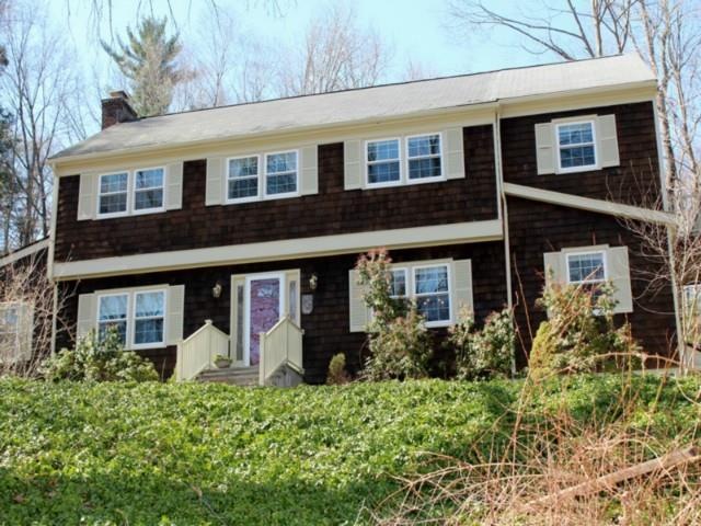87 Fulling Mill Ln, Ridgefield, CT 06877 - photo 1