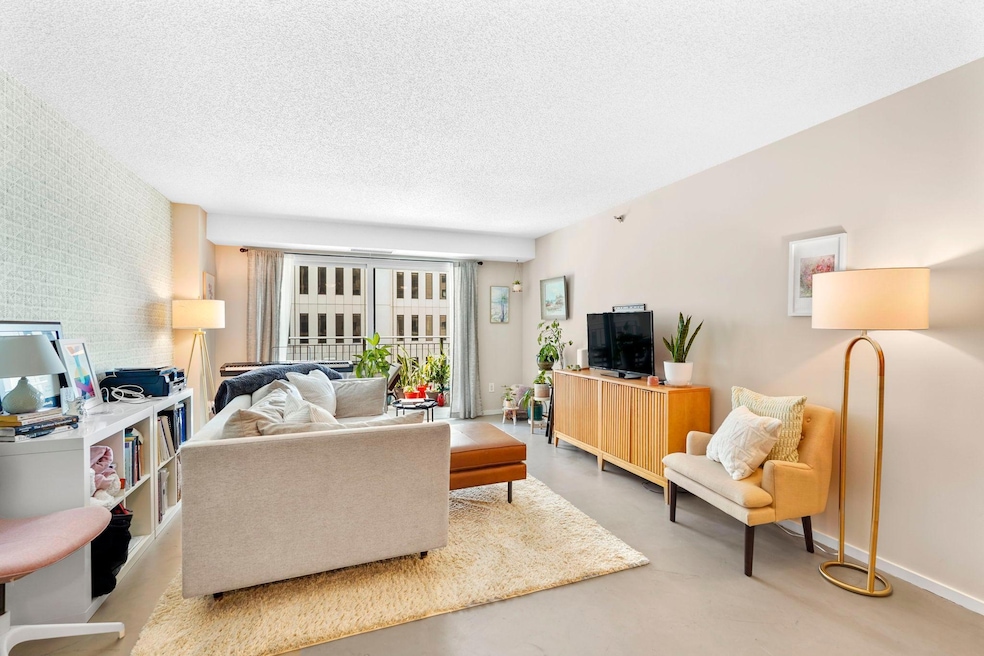 The Crossings Condominium unit 513, Minneapolis, MN 55401 - photo 1