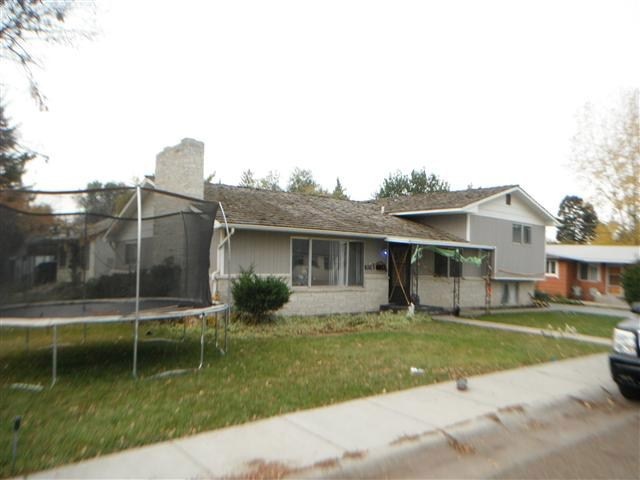 1023 E Sheridan Ave, Nampa, ID 83686 - photo 1