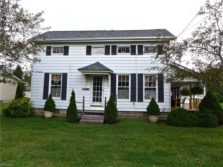Front house , new roof shingles last year,