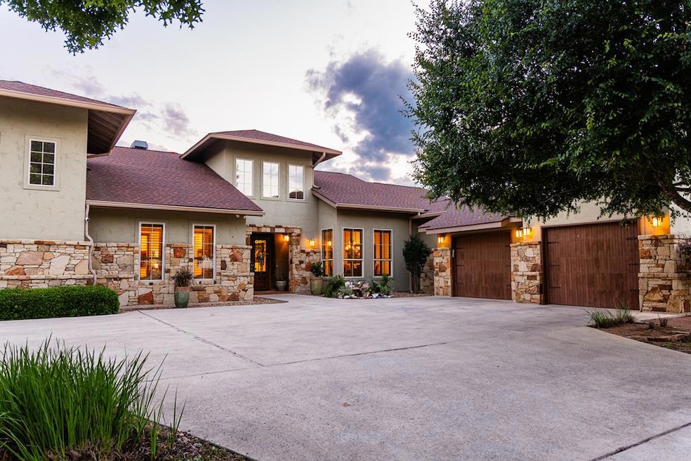 For Sale $895,000