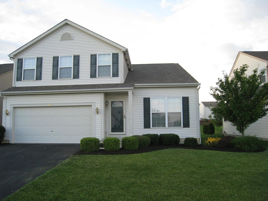 1602 Grove Hill Dr, Columbus, OH 43240 - photo 1