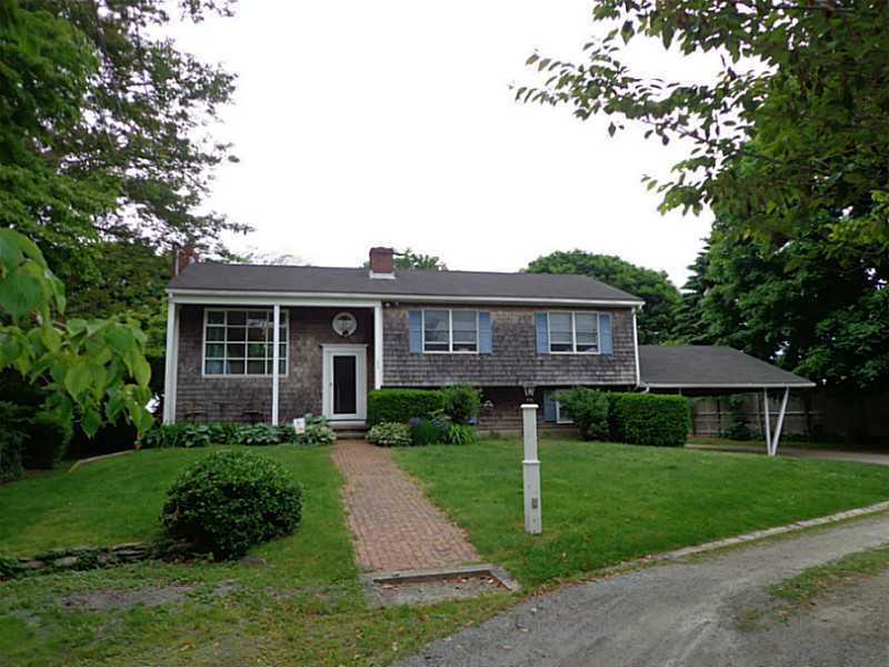 104 Kane Ave, Middletown, RI 02842 - photo 1