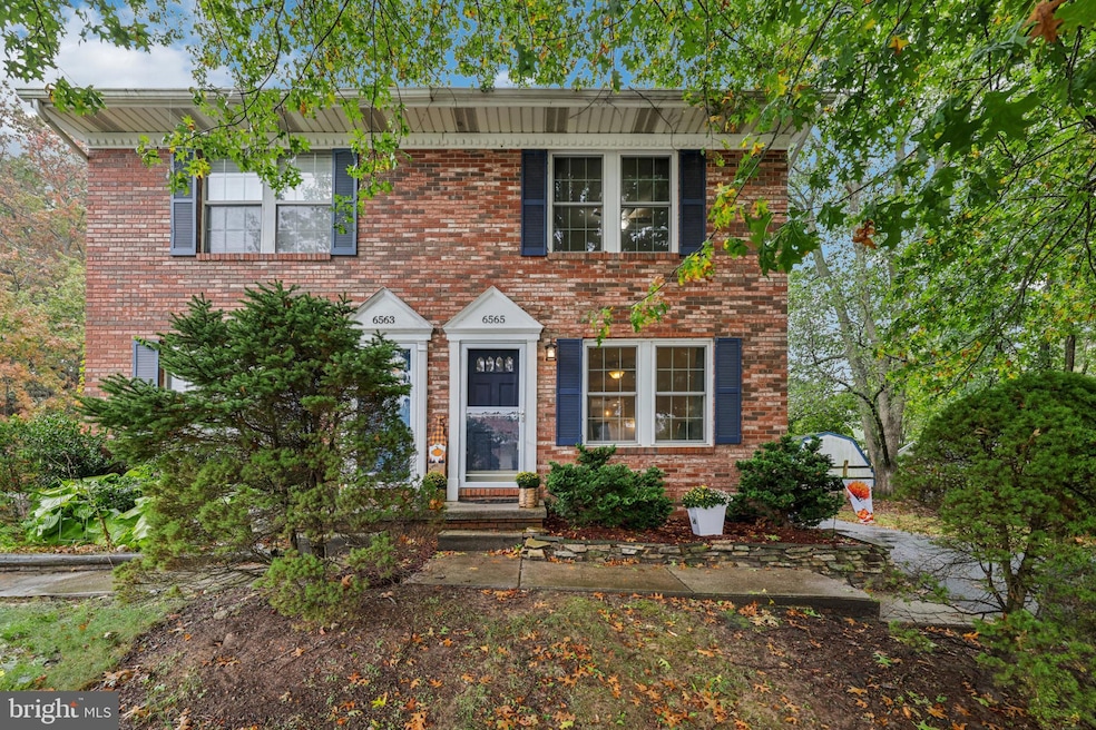 6565 Macbeth Way, Sykesville, MD 21784 - photo 1