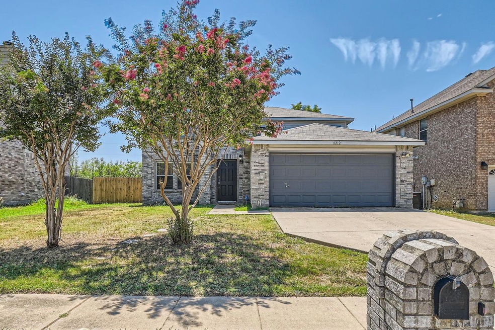 8212 Montecito Dr, Denton, TX 76210 - photo 1