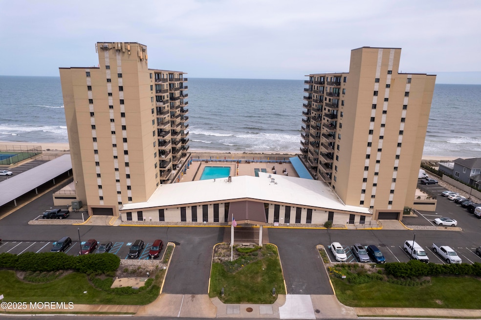 45 Ocean Ave unit 4G, Monmouth Beach, NJ 07750 - photo 1