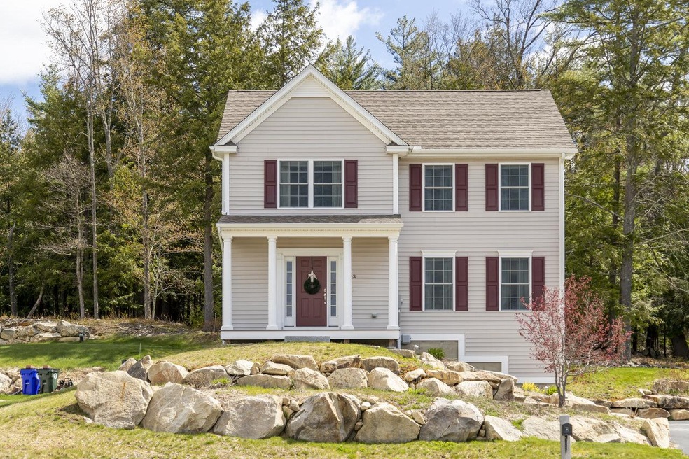 43 Fieldstone Dr, Goffstown, NH 03045 - photo 1