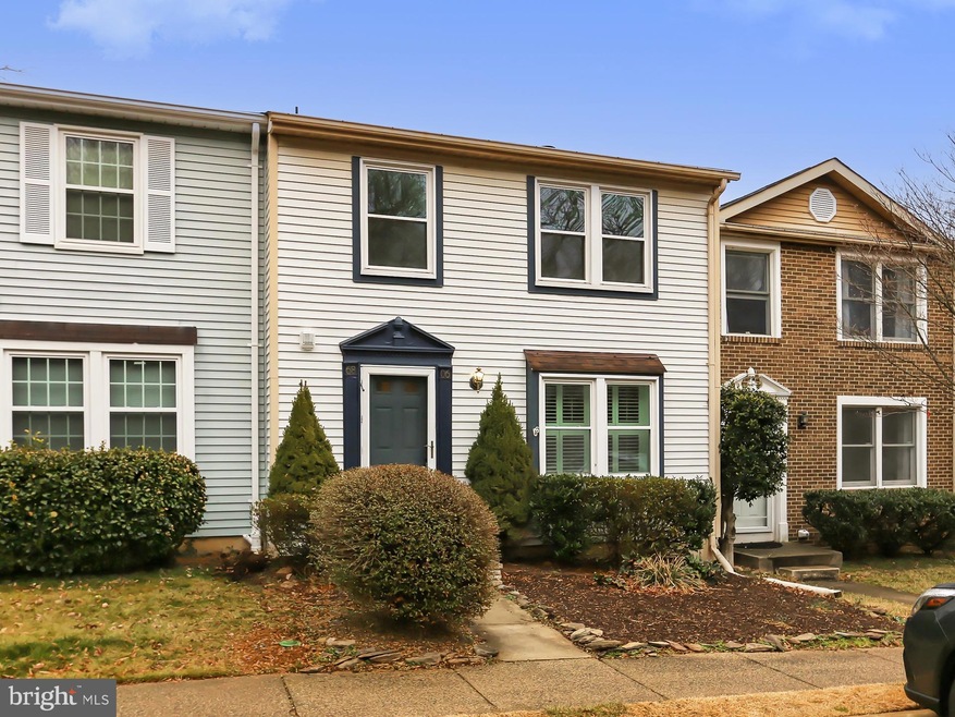 6806 Hutchison St, Falls Church, VA 22043 - photo 1