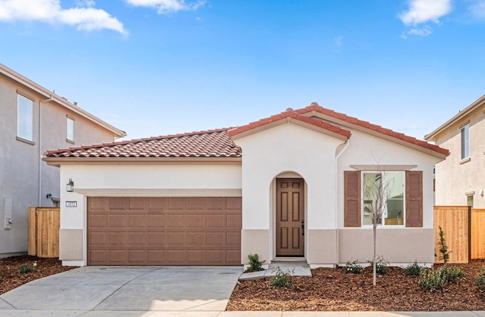 Spanish Colonial L Elevation