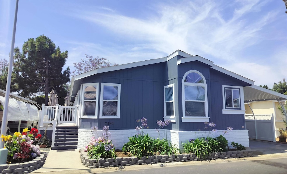 7241 San Luis St, Carlsbad, CA 92011 - photo 1