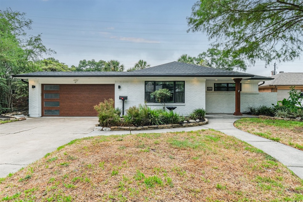 6302 Wynnwood Ln, Houston, TX 77008 - photo 1