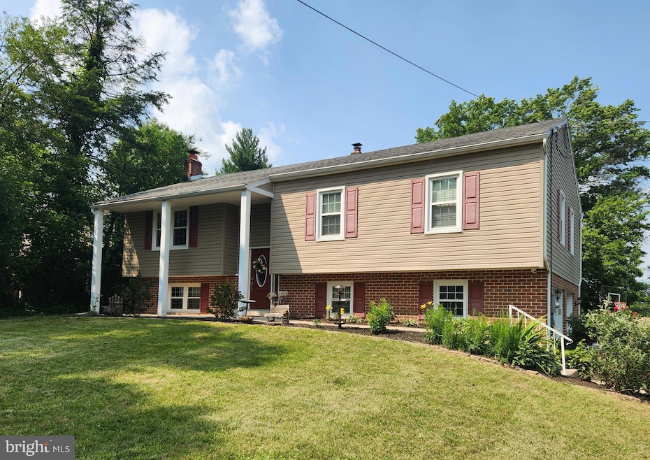 Coming Soon $379,900 • Co-Listing Agent