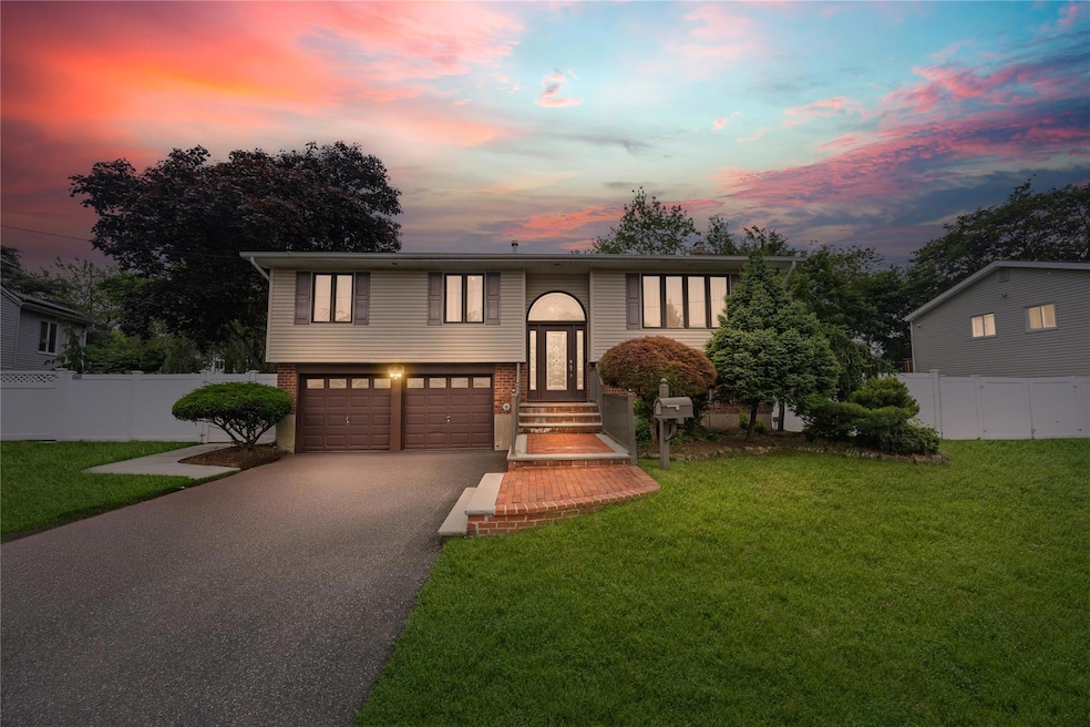 Sold $822,000 • Co-Listing Agent