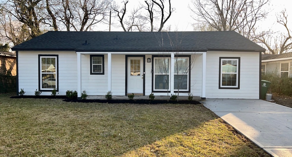 5226 Perry St, Houston, TX 77021 - photo 1