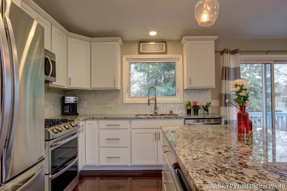 Top Of The Line Cooks Kitchen