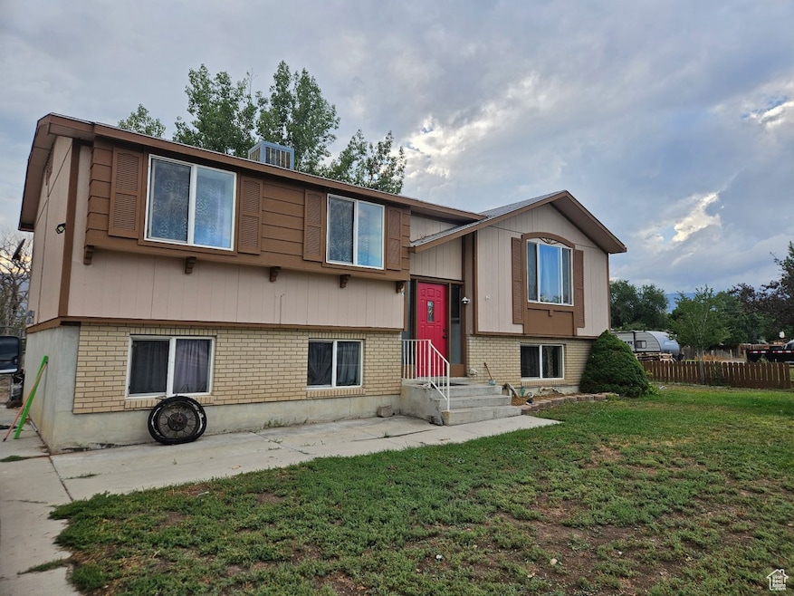 For Sale $298,000 • Co-Listing Agent