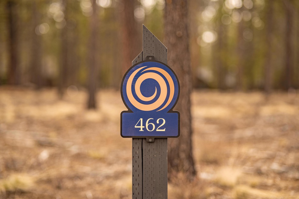 Lot 462 Lot Marker