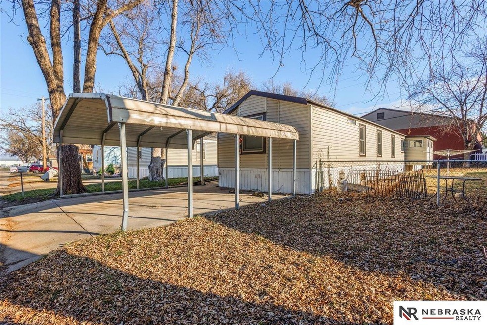 3700 Cornhusker Hwy unit Lot 102G, Lincoln, NE 68504 - photo 1