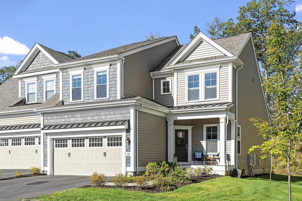 Pending $999,000 • Co-Listing Agent