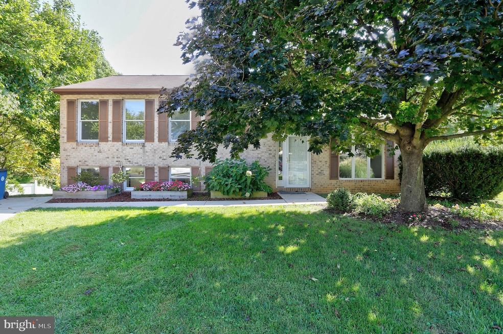 7365 Pershing Place, Marriottsville, MD 21104 - photo 1