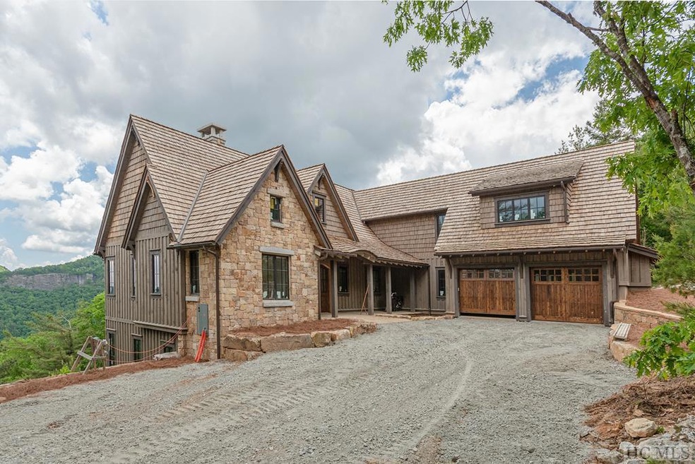 723 E Ridge Rd, Cashiers, NC 28717 - photo 1