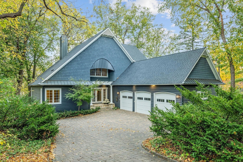 For Sale $1,125,000 • Co-Listing Agent