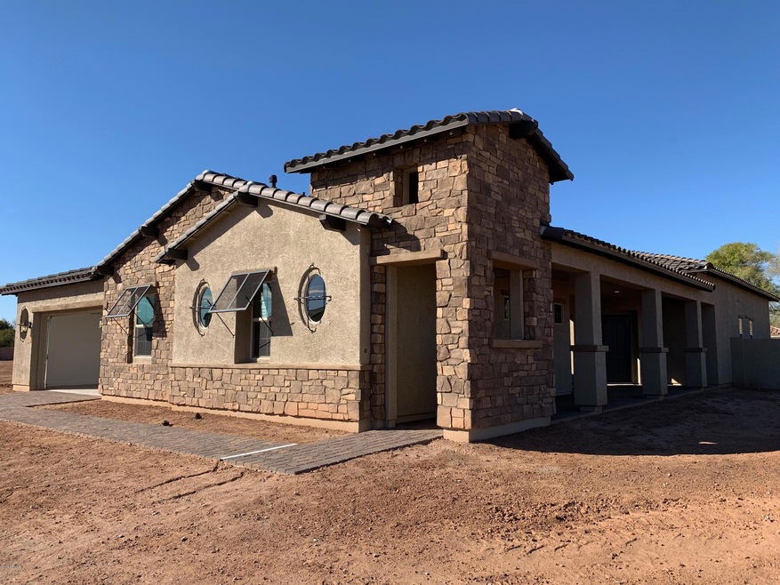 Front Exterior 17